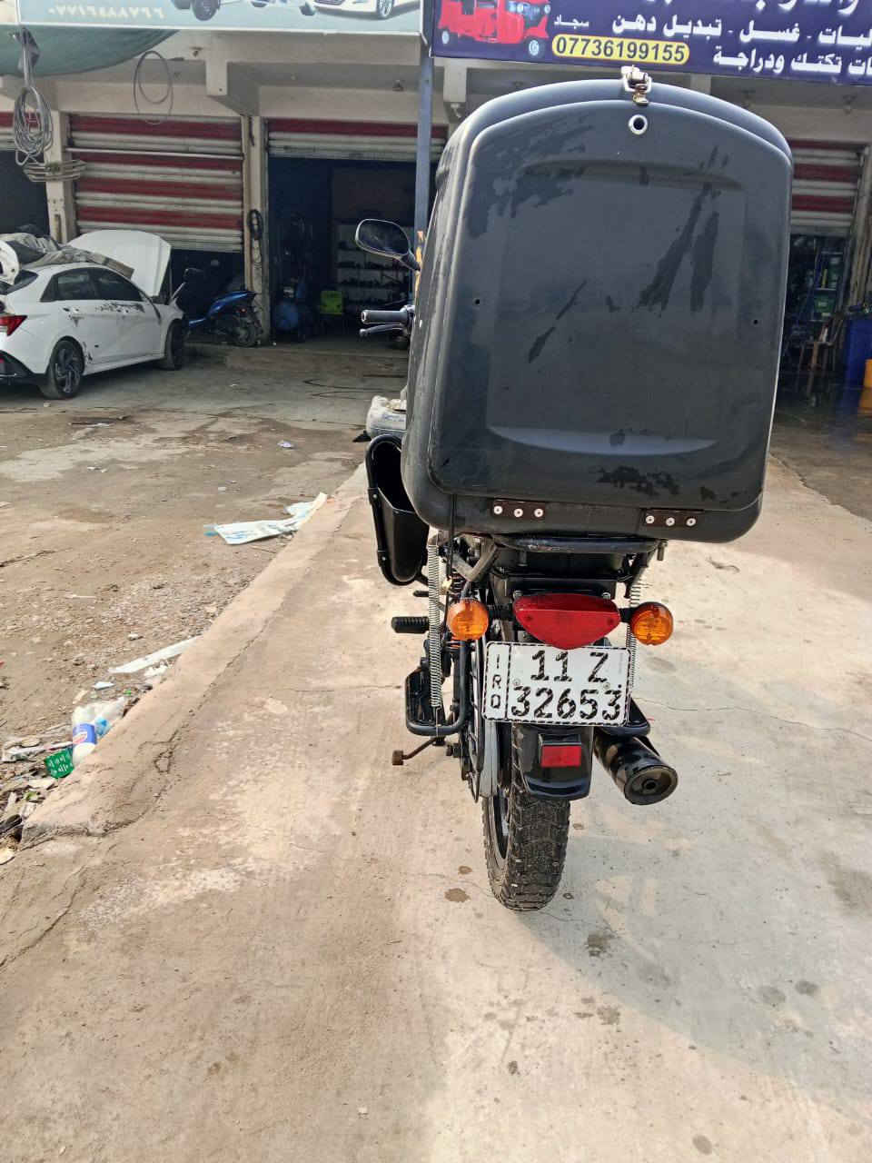 مكلف بنشر 
بوكسر موديل 2022 
مرقم لوحات انكليزي بأسمي تحويل ثاني يوم 
مكفوله من كلشي 
نقص باتري وقبق باتر (كڤر صفاحيه) 
مكاني بغداد زعفرانيه 
السعر 2100 بيها مجال بسيط حك الجيه 
رقم 
‏‪0783 815 3459‬‏
