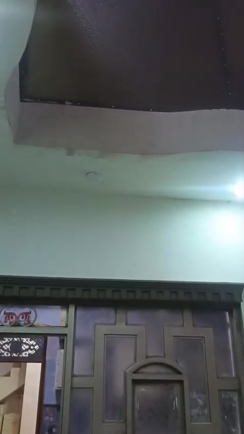 دار للبيع صب كونكريت بناء طابوق درجه اولى ع خدمي كيات 
م 120
الطابق الأول
استقبال وغرفه وصاله ومطبخ وتخاريج خارجيه وداخليه
الطابق الثاني
غرفتين وصاله وصحيات وسطح
السعر 90 مع المجال
الموقع الرضويه السابعه
للاستفسار الاتصال على الرقم *********** او مراسله *********** واتساب فقط
