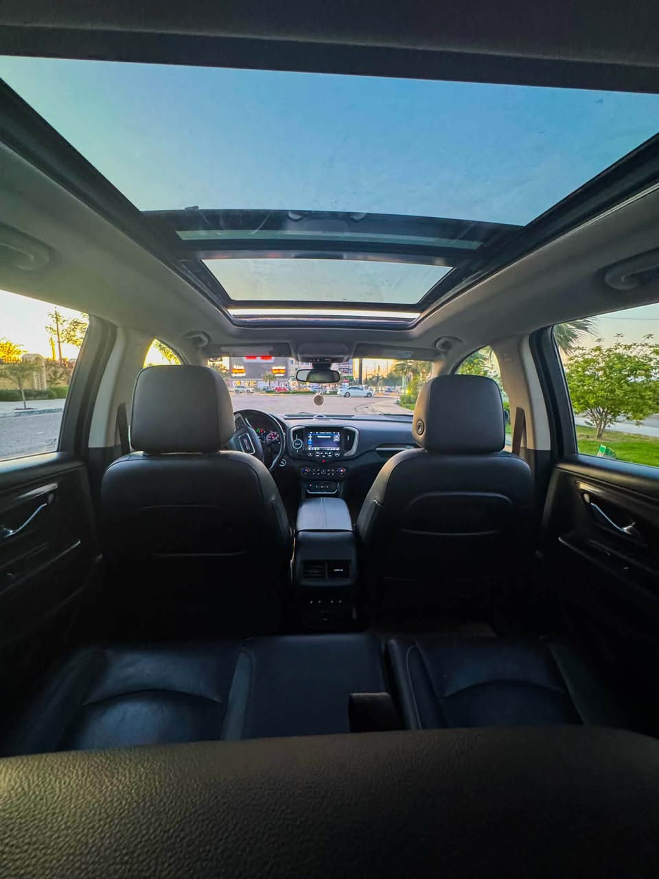 GMC Terrain Denali 2018
#للبيع_والمراوس
محرك ٢٠٠٠ توربو
بدون اريباك 
سقف بانوراما 
بصمة ابواب
جنطة كهرباء
كامرات٣٦٠
حساسات امامي خلفي
شحن لاسلكي
كشنات كهرباء
كشنات تدفئه تبريد
كشنات خلفيه تدفئه
تذكير بالكشنات الخلفيه في حال نسيان شي
كروس مثبت سرعة
مانع تصادم
رادار 
كشن خزن ميموري
بانوراما
شاشة كار بلي
تحكمات ستيرن
لايت دوار
كير ١٠ نمر ويه البك
منافذ كهرباء
رادار 
٤ مودات للقيادة
هاند بريك كهرباء
لايت زينون
حدادية وادامة جديدة
وبعد بيها مواصفات الدينالي معروفة مواصفاتها
حادثها قبق جنطه فقط ونفسه مصبوغ والبنيد للجمالية
السيارة رقم ديالى الجديد بإسمي
السعر - 150 
كربلاء المقدسة 
للاستفسار - ***********
