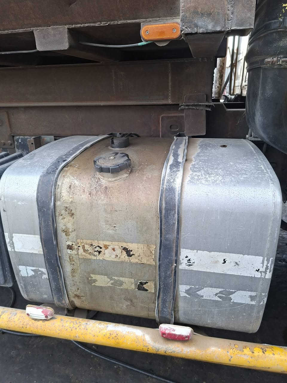 السلام عليكم
تانكي  دبدوب     400  لتر            مدينة الصدر

زائد صندوك   ادوات
 
رقم الهاتف.     ***********
