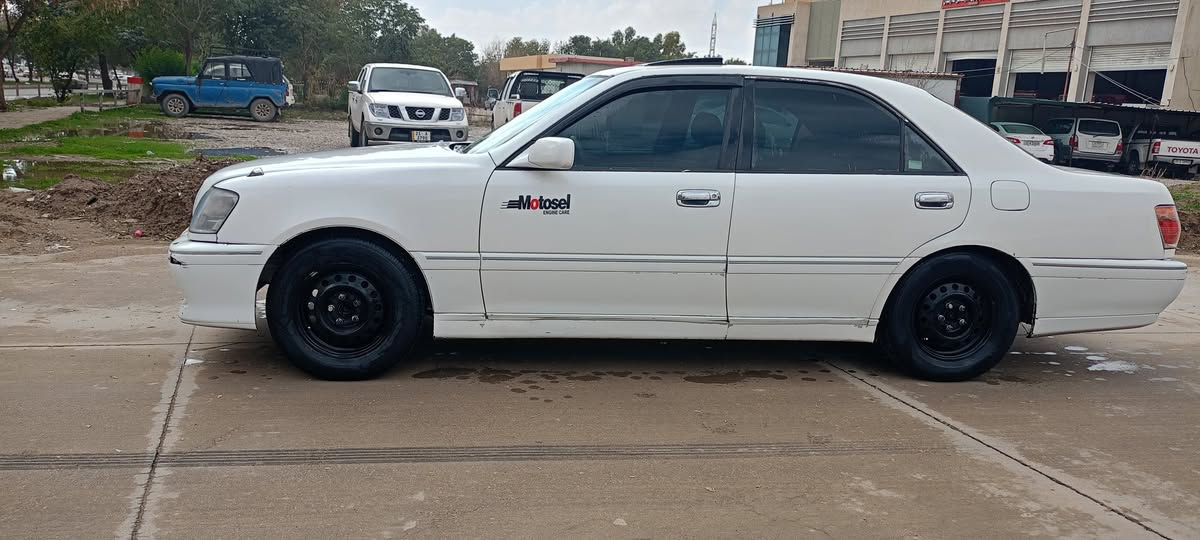 مەلیکە بۆفرۆشتن بڕاوە مەکینە بچوک مەڕغوب مۆدیل 2001 دودگمە تەبرید ساردوگەرم بەشرت گێرومەکینو تەقەوڕەقە بەشەرت سعر35گەڵاوکمیک مەعمەلە***********شوێن کەلار
