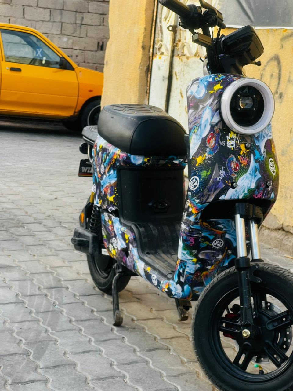 دراجه حلوه بسعر مناسب كفرات لبلاديه اسود سعره ٣٠٠ هاي كدامك شوفه مكاني بصره قبله
***********
