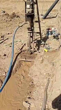 مستعدون لحفر الابار الارتوازيه وتعبيرات على شرط بأسعار مناسبه  0785213...