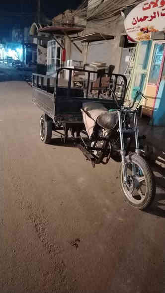 سلام عليكم ستوته كلك للبيع مكاني نجف بيها باج بالركبه معمر كلشي ما عليه مكينه ناعمه حلوه اكسن حلو بدي حلو بيها ضفيره بس ما مربوطه مديل 2013 اتكفل بيها عن السرقه سعرها 600 وبيها مجال للطيبين  ***********
