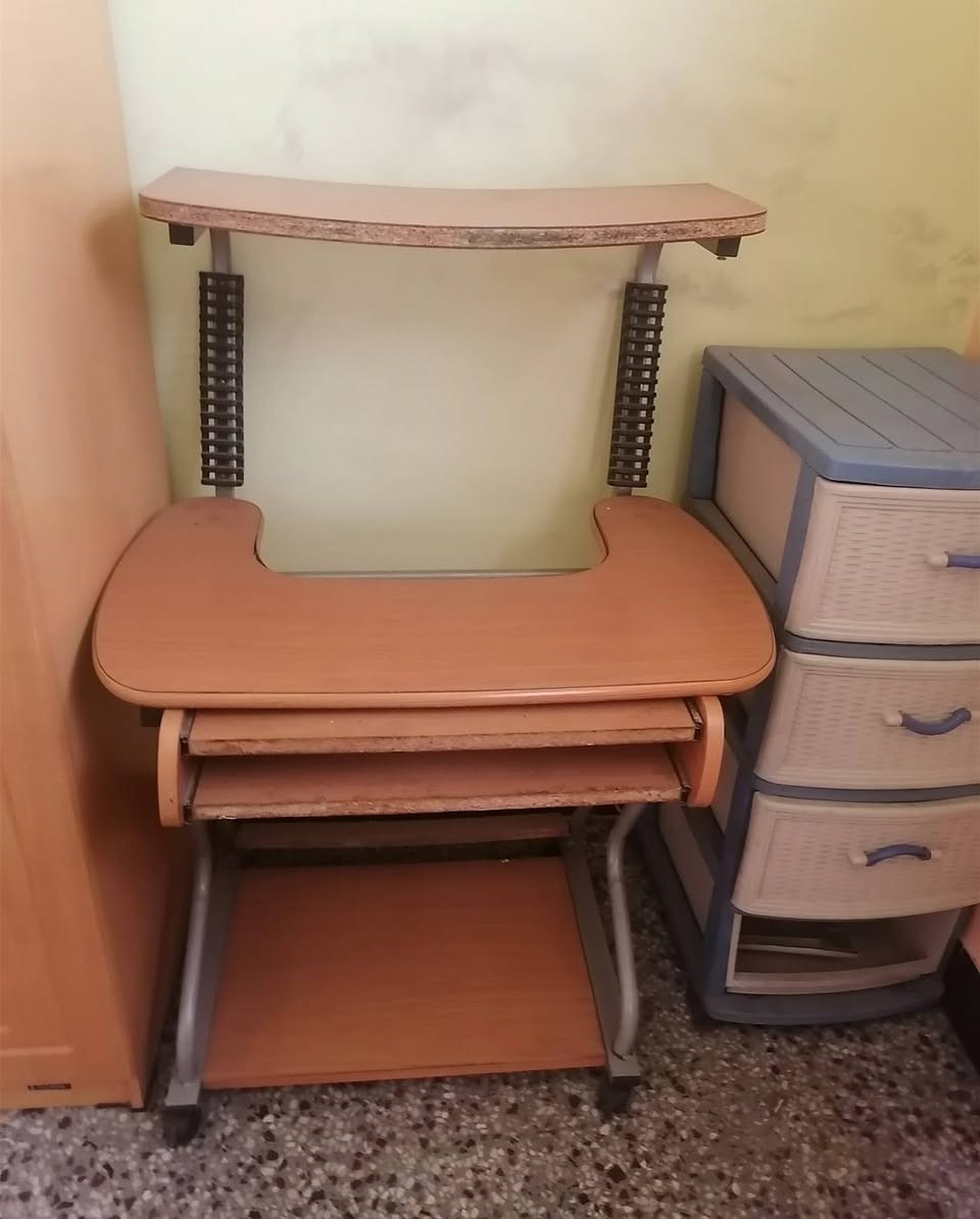 غراض نظيفه للبيع العنوان بغداد قرب جامع النداء
مروحة سقفيه شغاله عدد ٢ سعر الواحدة ٢٠
دوشك نفرين ضغط عالي نضيف جدا ٨٥
كرسي طفل سياره ٤٥
قلايه هوائيه تيفال فرنسيه هيتر فوك وجوه استعمال مرتين فقط ٨٠
حجله وعربانه طفل ٢٥
ثريات سقفيه وجداريه عدد ٥ سعرهن ٩٠
سبالت الحافظ ٢ طن تبريده ثلج عدد ٢ سعر الواحد ٣٥٠
كرسي سفري عدد٣ كلهن ١٠
بايسكل صغير مع العاب ٢٠
بايسكل زنجيل ٢٥
مسرحات شعر عدد ٢ كلهن ٢٥
منفاخ ٢٠
ماكنة عصير جزر ٣٥
كنتور ماليزي ٣ باب ٦٠
بوفيه ماليزي ٦٠
ميز حاسبه ٣٥


**إذا كنت صاحب هذا الإعلان وتريد حذفه لأي سبب، رجاءا أرسل رسالة إلى الدعم الفني**