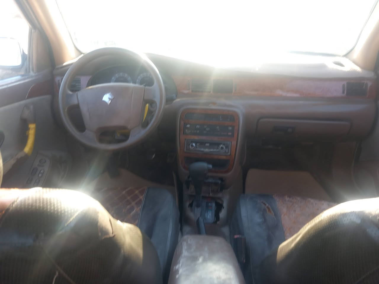 سلام عليكم سياره سمند 2011ناطق مكينه وكير كورله نخله الرقم بغداد راعيها محد واصله كهربايت شغاله حداديه حلوه تحويره شرط حلوه سعرها بالعراقي مليونين وتلثميه..[[[[***********]]]]]]
