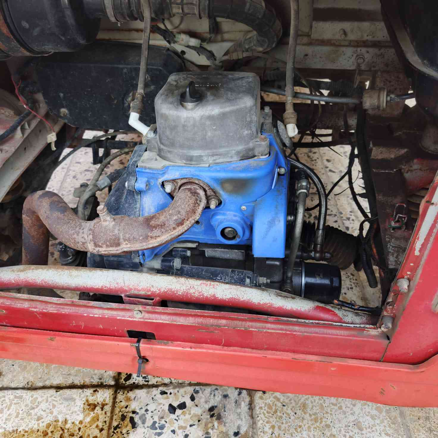 السلام عليكم تكتك للبيع موديل 17 جاهزه ما نقصها اي شيء ابيع كلك مكان كوت حي الجهاد ***********
