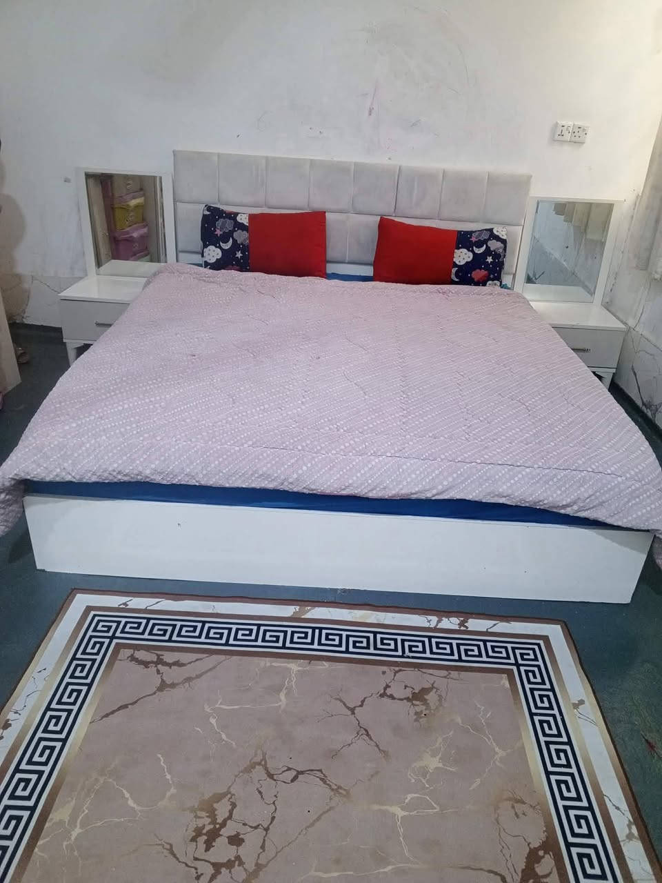 ٥پارچە و دۆشەک ، ٢٨٠هەزار هەولێر


**إذا كنت صاحب هذا الإعلان وتريد حذفه لأي سبب، رجاءا أرسل رسالة إلى الدعم الفني**