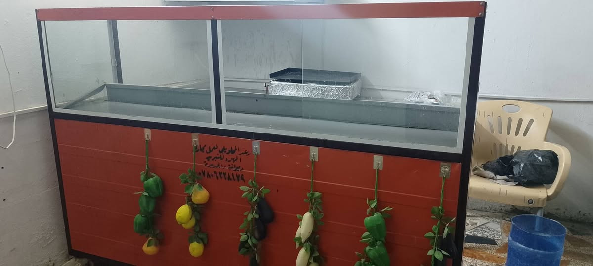 السلام عليكم 
ميز كافتريا جديد للبيع 
السعر 145 الف او بي مجال


**إذا كنت صاحب هذا الإعلان وتريد حذفه لأي سبب، رجاءا أرسل رسالة إلى الدعم الفني**