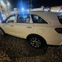 كيا سورنتو ٢٠١٩ خليجي ابيض ثلجي مكفول  رقم قادسية دولي بسمي  سنويه لل٢...