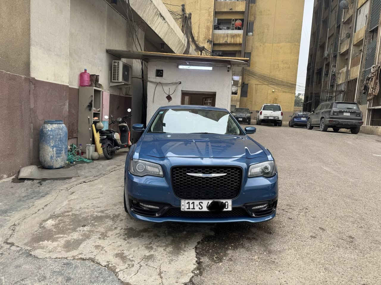 السلام عليكم للبيع فقط اوباما كرايسلرc300 موديل 2022اصل  حادث جدا بسيط  بدون ايرباك داخل جلد لونين  ماشيه 31 الف ميل  السعر27500$ للاستفسارعلى الرقم *********** ملاحظه غير متواجد على فيس
