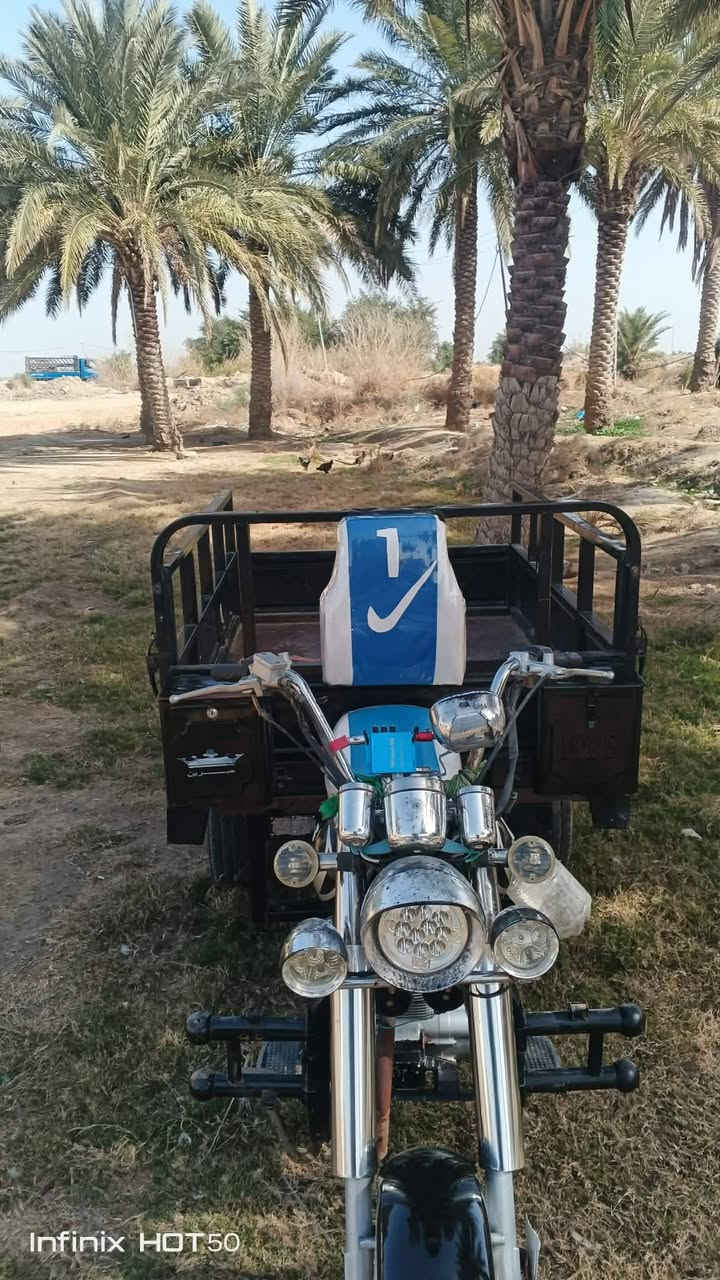 سلام عليكم شباب ستوتة للبيع موديل 20 بيه مكينه 24 مبدل بيه بس بستم  والباقي مكفولة كفالة عامة والسعر ٢١٠٠وبيه مجال اتصل على الرقم ***********
