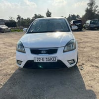 كيا ريو موديل 2012 رقم اربيل الجديد بأسمي شرط التحويل  كابون بانزين ما...