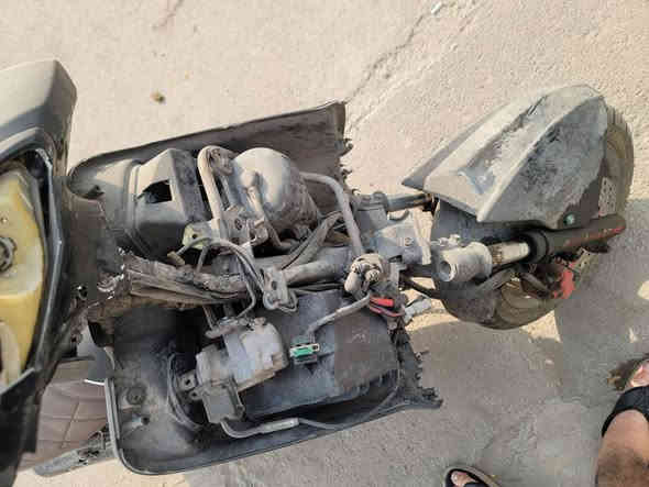 السلام عليكم
للبيع سكنس نثيه كوم حديد مكينه 58,5
مكاني بغداد حي اور 
ما متوفر مازنجر ***********
