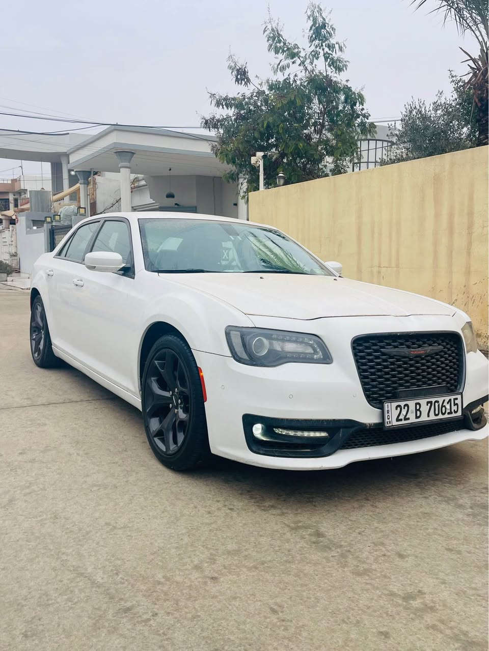 اوباما 2021
صور حادث موجود داخل من سور جا احد سيل عل ضرر موضح بل صوره شراي يتصل***********
نضافت سياره 100%📦
موصفات/بصمت /بصمت ابواب/بصمت تشغيل/تغيل عن بعد/سندوق بصمه/لايتات ليد زينون/حساس امامي /حساس خلفي/كامره /شاشه كار پلي/كشنات دفيه/كشن جلد S/ته حكم ستيرن/شتات ستيرن /محرك V6/گير8نمرات /ويل حجم 20/دعاميه دبل لحيه/ سياره بچم خلف كبس بدون ايرباگ بدون دواخل/
عنوان سياره كركوك كوبون بنزين موجود كركوك, العراق

