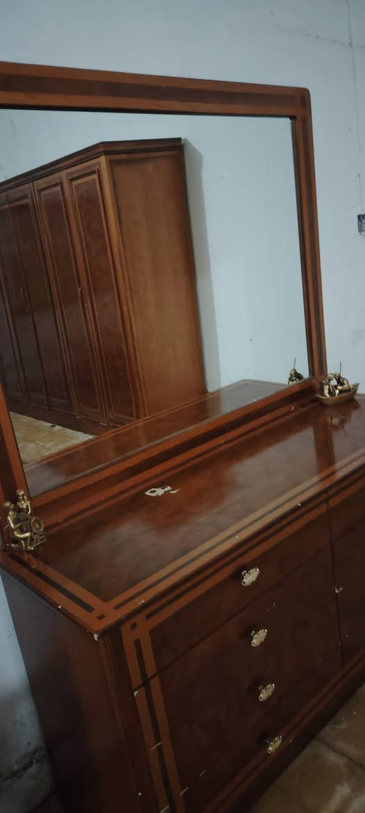 غرفة كويتيه نضيفة جدآ العنوان البصرة /البصرة القديمة
السعر 800 وبيها مجال
رقم الهاتف ***********
