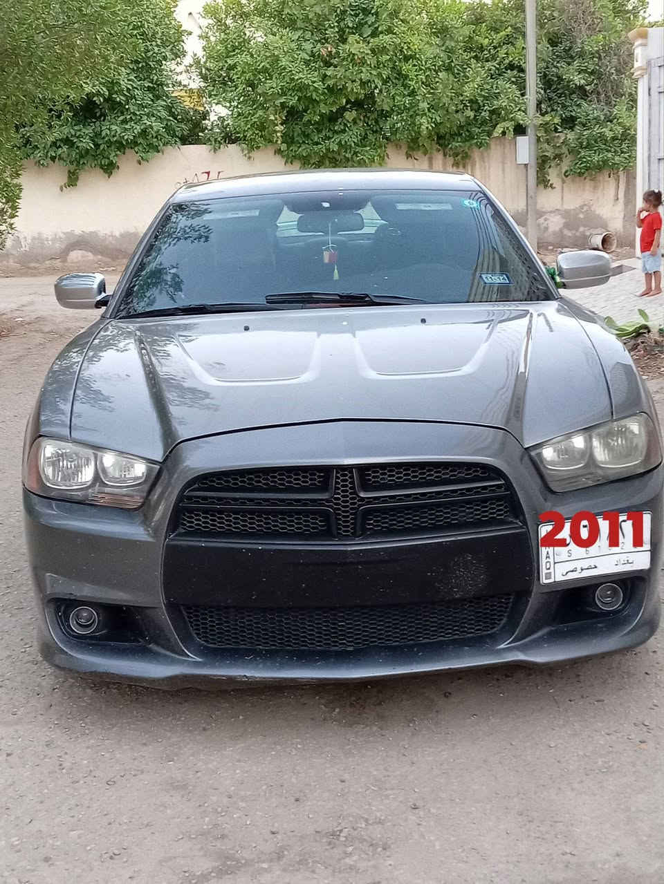 السلام عليكم ورحمة الله 
موديل 2011 
رقم بغداد بأسمي 
المكان بابل 
السعر 135
***********
