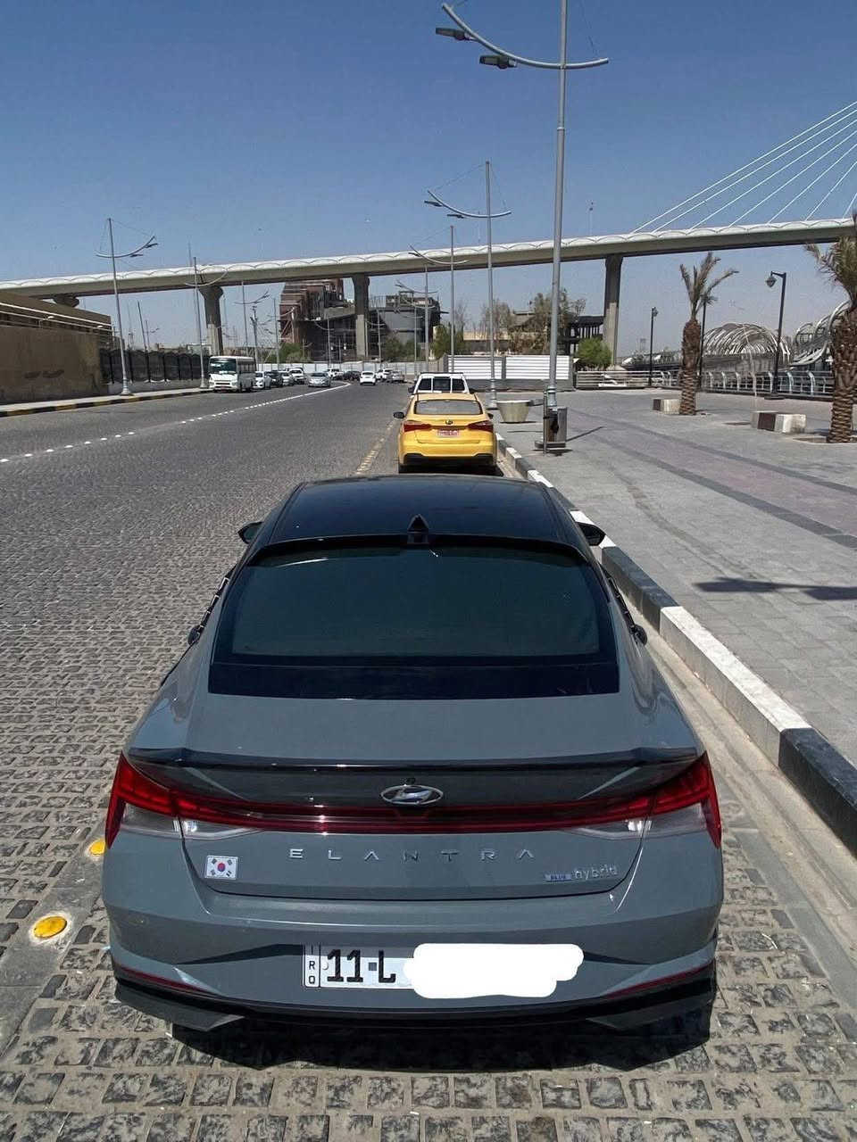 سلام عليكم سياره لنترا 2022هيبرد كفاله عامه جاملق لامامي بارد فقط رقم بغداد سعر 140 رقم الهاتف ***********
