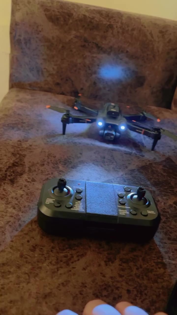 السلام عليكم درون باله امزون للبيع ب60  مكاني حله مركز ومعلومه بس يراد واحد يفتهم بيهن يضبط الميزانيه يشتغل بس ميطير


**إذا كنت صاحب هذا الإعلان وتريد حذفه لأي سبب، رجاءا أرسل رسالة إلى الدعم الفني**