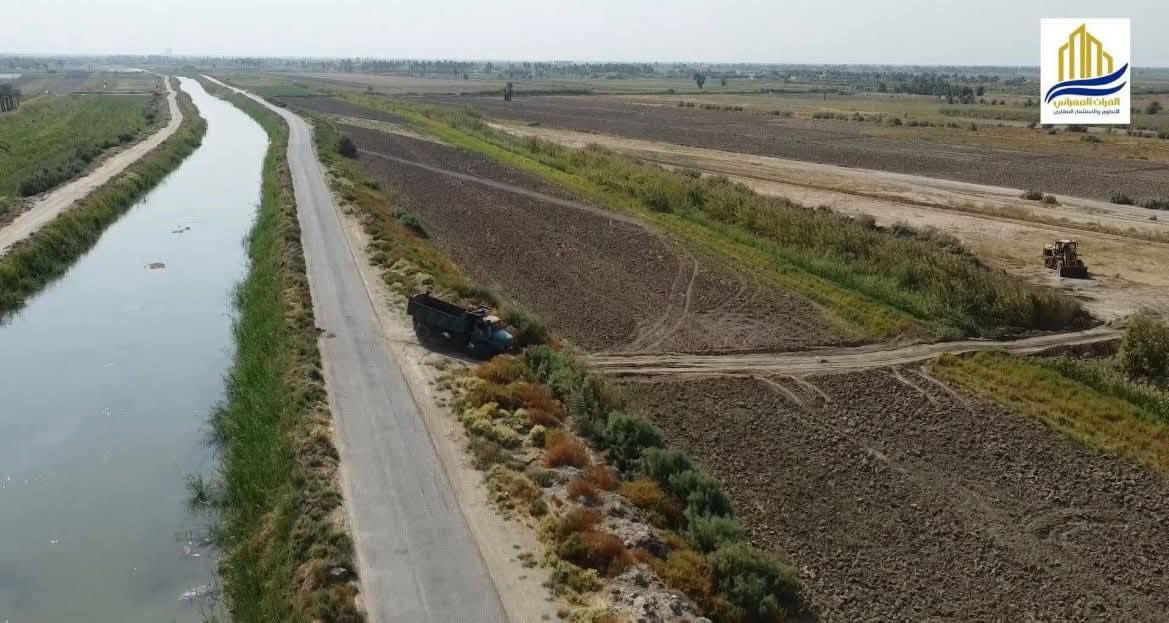 سلام عليكم
دومنين البيع في الفلوجه السجر الدوايه. 
خلف ال 10 مزارع الجديده وجه الدونم 100 ونزاله 25 
شارع 5. كامل الخدمات. 
تبعد عن التبليط وجدول علي سليمان 80 متر. 
جنس العقار طابو زراعي سند 25 تحويل ثاني يوم 

ايضاً توجد نص دونم مسيج هوا وبابه ويوجد دونم كامل مسيج هوا وبابه. 
الشوارع على 8 متر***********
***********
