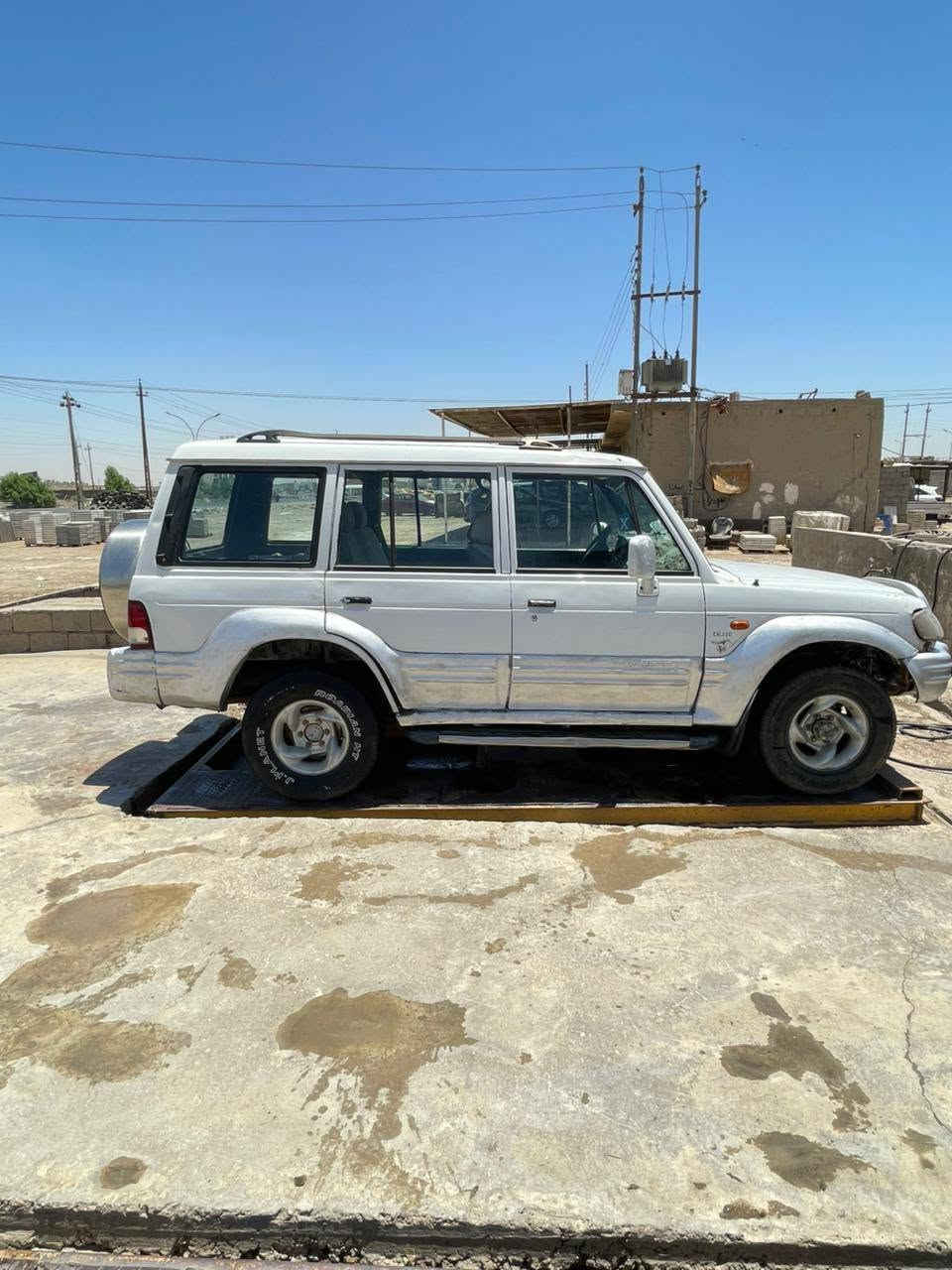 كالوبر 2001 للبيع بانزين كير عادي سنويه باسمي رقم سليمانيه تحويل مباشر سعر 40 ورقه وبيها مجال *********** الشيخ ابو ثائر المحمداوي
