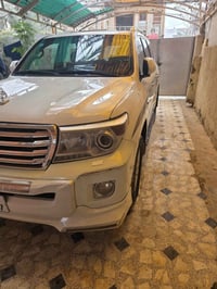 لاندكروز ٢٠٠٩ • ٦ سلندر • فول اوتوماتيك