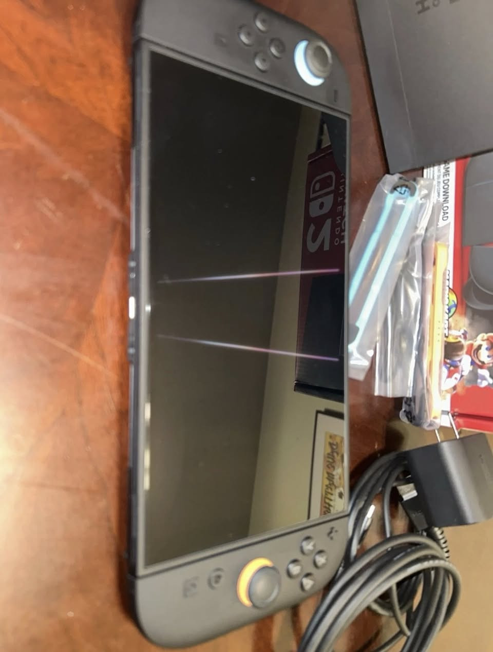 السلام عليكم
ننتندو سويج ٢ للبيع مستخدم اسبوع واحد

ويا كفر وجنطة

السعر ٦٠٠ الف 

*********** 

مكاني بغداد وموجود توصيل لكل المحافظات
