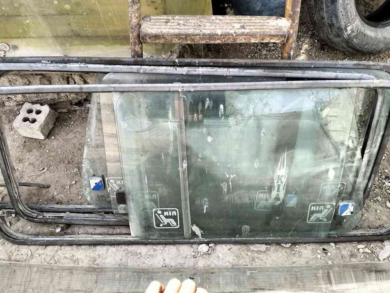 السلام عليكم غراض كيا بستا لبيع مكاني بغداد قرب بسماية اتصل علرقم ***********
