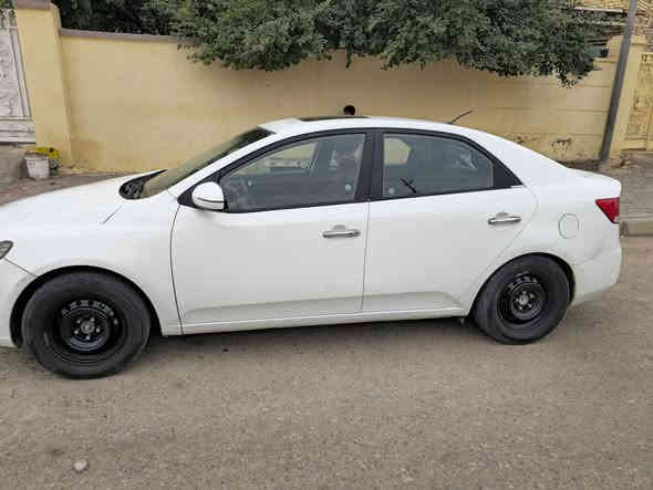 اتصال ***********
سيراتو خليجي موديل 2012 فول مواصفات بصمة تشغيل بصمات أبواب  

مواصفات :

محرك 1600 

حساسات خلفيه 

أشاير بالمري 

تبريد تدفئه 

شفتات ستيرن 

فول تحكم جهتين بالستيرن 

رقم بصره سنويه ل 27

السياره كفاله عدا تبديل جاملغ وبنيد

سياره استخدام شخصي 
مكان السياره ميسان
