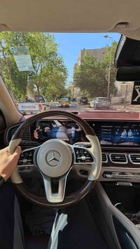 مرسيديسGls 600 مايباخ 2024اللي يريد يعرف تفاصيل 07892115655