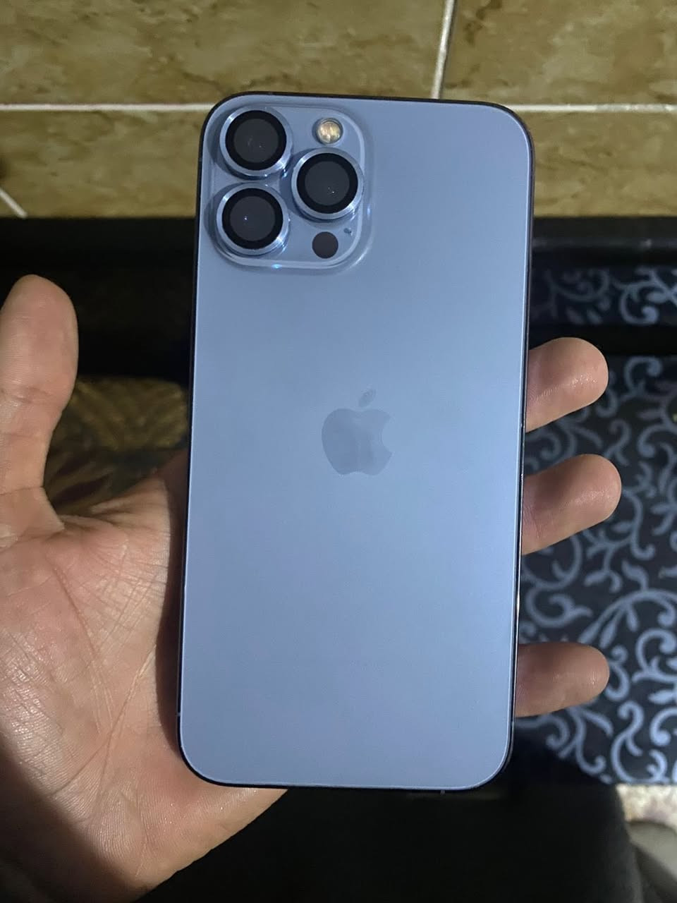 ايفون ١٣برو ماكس
١٢٨ سعه تخزين
بطاريه ٨٦ ممبدله
جهاز نضيف اي عيب مرجوع 
سعرها ٦٥٠ قفل إذا مو شراي لا تدخل خاص رجاءً


**إذا كنت صاحب هذا الإعلان وتريد حذفه لأي سبب، رجاءا أرسل رسالة إلى الدعم الفني**