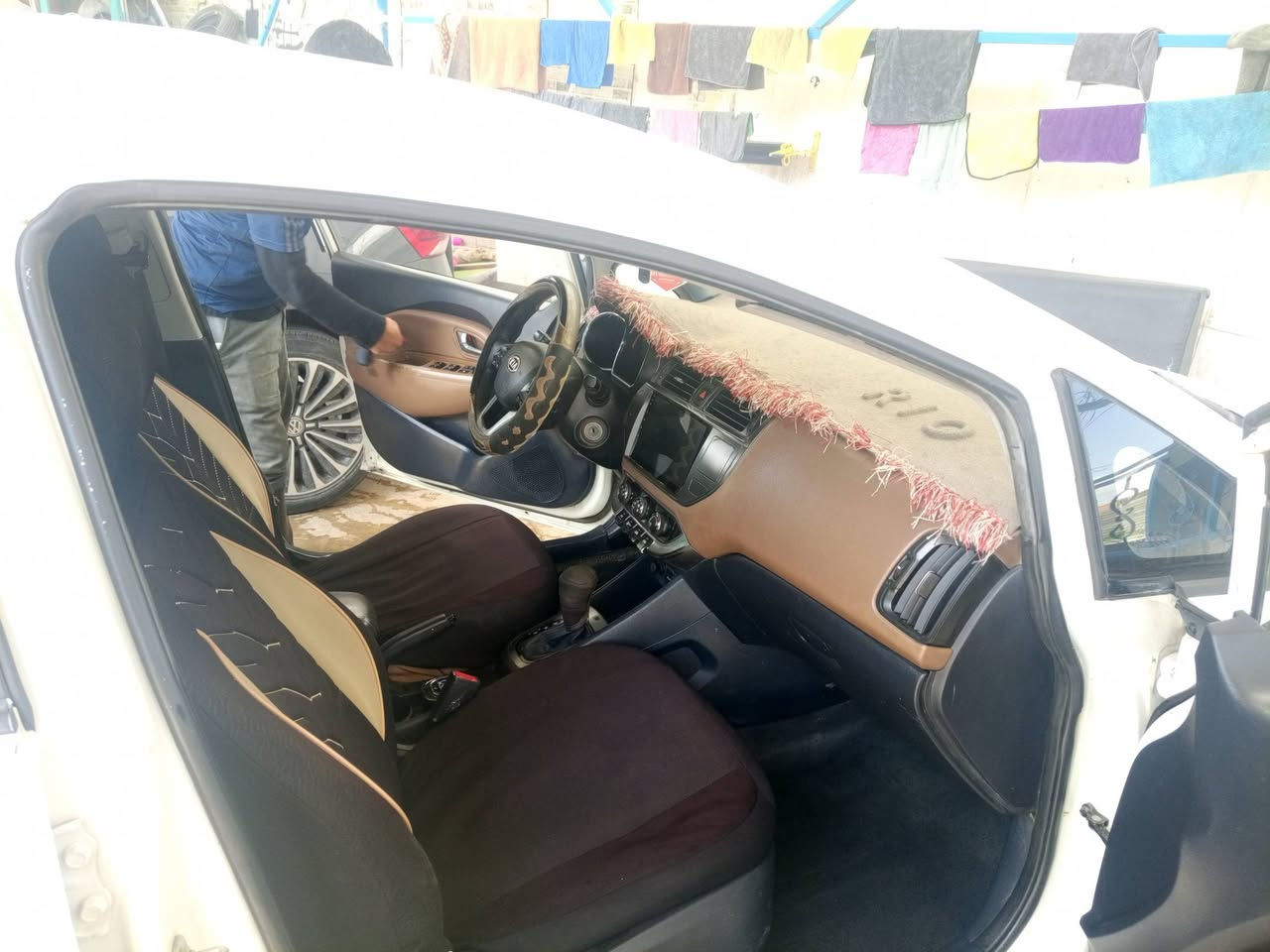 موديل ١٣ سنوي جديد بشرط مكانيك وكير وكهرباء وتحويل وغرامات كامل صبخ موجود في سليمانيه رقم الهاتف ***********سعر 60$
