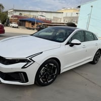 كيا كي فايف K5 2024  محرك 2500 رقم بغداد   (( ضمان الشركة الدولية العر...