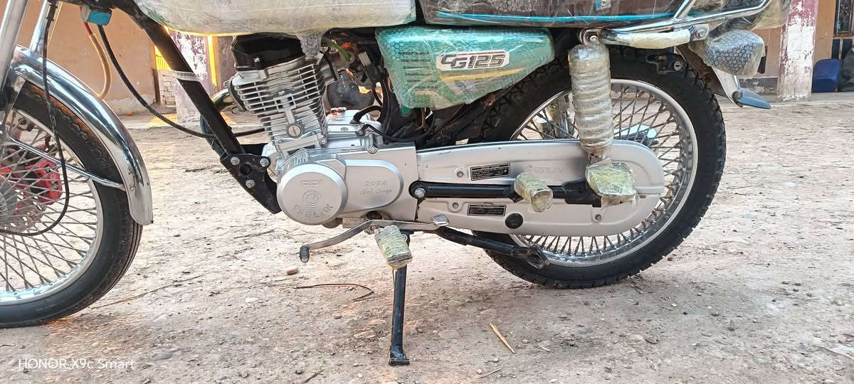 دراجة تايكر 2024البيع نضيف ومكفول كفاكه عامه مكان صويره السعر 625وبيه مجال ***********
