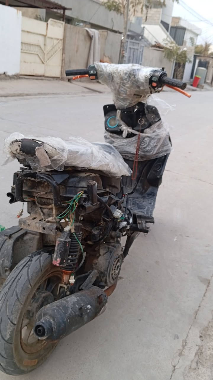 ماكس مضلع اي عيب مابيه مزوده شلعه ومعدل بس نقصه كفرات سعر 150 وبيه مجال بسيط


**إذا كنت صاحب هذا الإعلان وتريد حذفه لأي سبب، رجاءا أرسل رسالة إلى الدعم الفني**