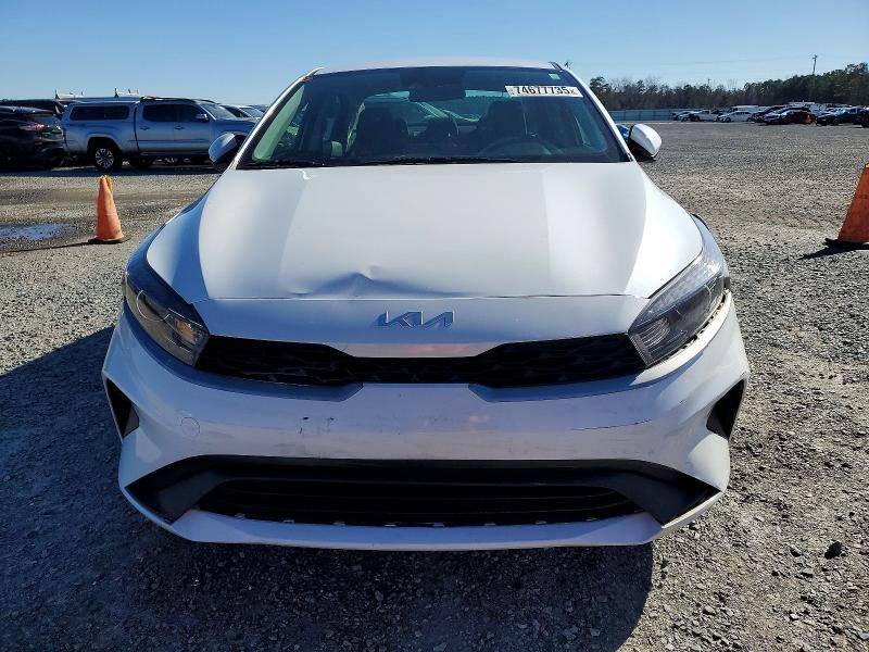 2024 KIA FORTE LX
تاريخ المزاد: 3/16
السعر: حسب المزاد 
المسافة المقطوعة 65425 mi
#نشحن الى دبي و عمان و البصرة و كردستان و تركيا
بالامكان ادخالها
 #بكتاب_ذوي_الشهداء_باعفاء_كمركي_مع_اعفاء_الرقم 
#العقبة
#ام_قصر
#الشمال
⬅️نتكفل بالسيارة لحين وصولها 
⬅️اي استفسار مراجعة المكتب 
⬅️ عملنا شراء السيارات من المزادات الامريكية والكندية
#لدينا_تقرير_Carfax_مجاني_فحص السيارة قبل دخولها المزاد 
⬅️لدينا ورشة تصليح في دبي 
⬅️لدينا معقب لتخليص السيارات (حرة  او ذوي الشهداء ) و ايصالها الى الزبائن
📍العنوان النمرود #قرية_السيد_حمد 
⬅️اوقات الدوام من 4:30 عصراً وحتى ال11 ليلاً كافة ايام الاسبوع 
ما عدا السبت والاحد عطلة المزاد 
☎️ للاستفسار الاتصال على الرقم
عمر سعد
*********** :📞
*********** : 📞
