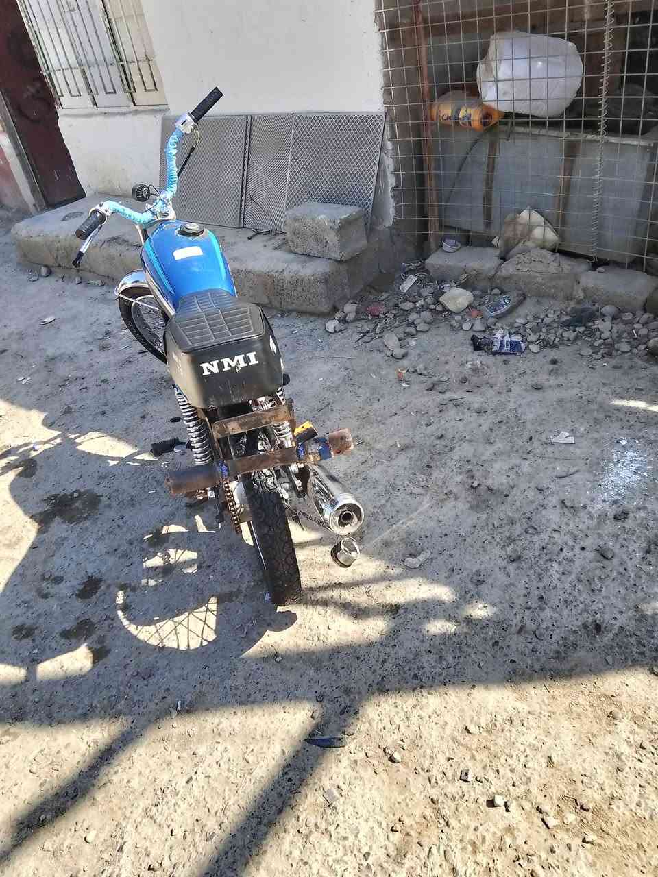 سلام عليكم رابيدو مديل 22 كامله مكمله اي نقص مابيها شغل وطلع للبيع او مراوس بماكس رياضي كون نضيف سعر375وبيها مجال حك لجيه مكاني ديالى كنعان  ***********
