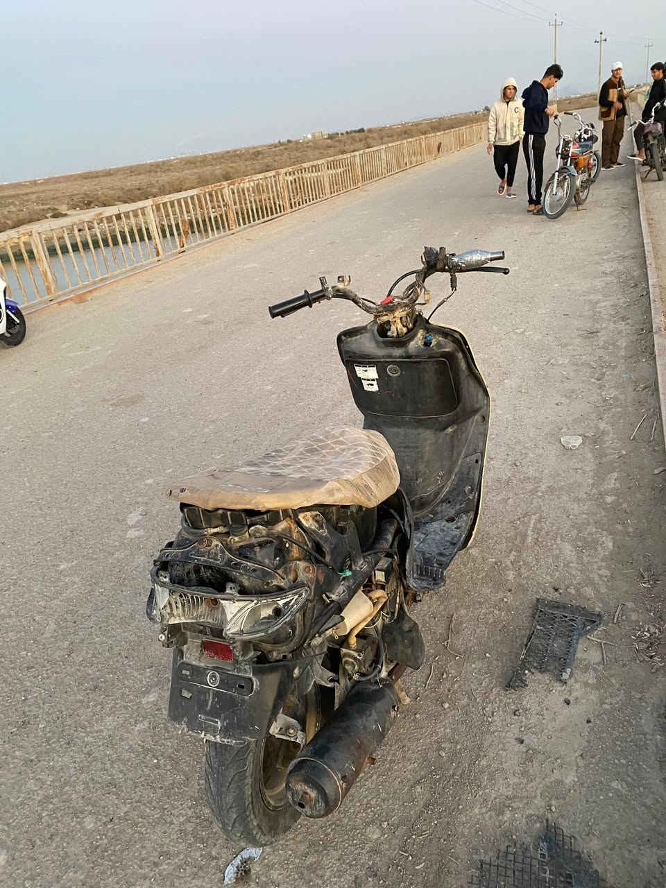 سلام عليكم فراشه نثيه حلوه كفراته لوره موجوده يراد بس تعديل محركه نضيف معدل قوي مكاني بصره كرمه علي سعر 150قفل رقمي ***********
