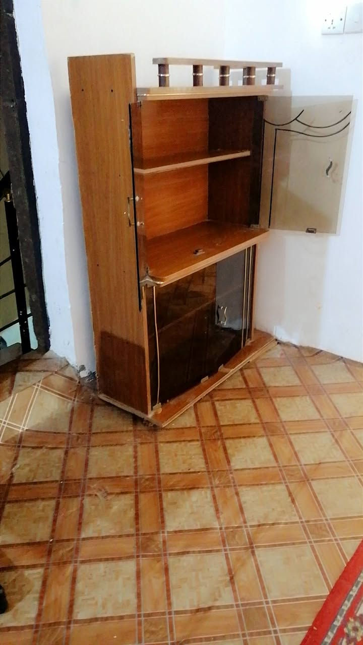 سلام علیکم 
میز البیع سعر 20 
الرحلی البیع سعر 10
مکانی الدیوانیی شارع الوکفی حی الزراعین یم جامع هل البیت


**إذا كنت صاحب هذا الإعلان وتريد حذفه لأي سبب، رجاءا أرسل رسالة إلى الدعم الفني**