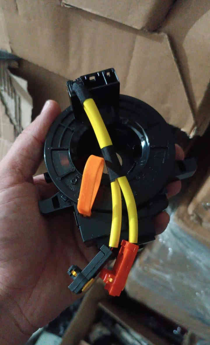 السلام عليكم...  غراض كورلا للبيع...
دكت تبريد ابو الساعة 25الف... 
سلف كورلا خليجي 50الف... 
فرارات تبريد 30الف.. 
فسفورة لد دعامية 15الف.. 
بك لايت كورلا من 2009ل 2013تخم. 65الف... 
ولف حماوة اصلي 15الف... 
صاجيات دكم جام. تخم 35الف.. 
حصيرة دعامية خلفية 15الف.. 
لد سويج 15الف... 
نيكل تحت ابواب 25الف.. 
نيكل شباك خليجي 15الف... 
مطريات فوك. جام 25الف تخم... 
بلوجتكرات كزاز15الف.. 
شريط. استيرن ابو فسفورة 15الف.. 
جوين عطسه شوته... 30الف.. 
كايد ابواب واحد. 10الف.. 
رموش لايت نيكل زوج 15الف.. 
سفيفة جنطة 25الف.. 
يدات داخلية تخم 55الف.. 
كوع ماء فافون 15الف..  
موجود توصيل لجميع المحافظات.. ***********
