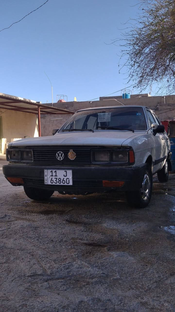 سلام عليكم برازيلي مديل 87سياره مكفولة من ضربه بيهه شويه مكان صبغ مكينه كير مكفولات سياره بسمي المكان النجف السعر35.    ***********
