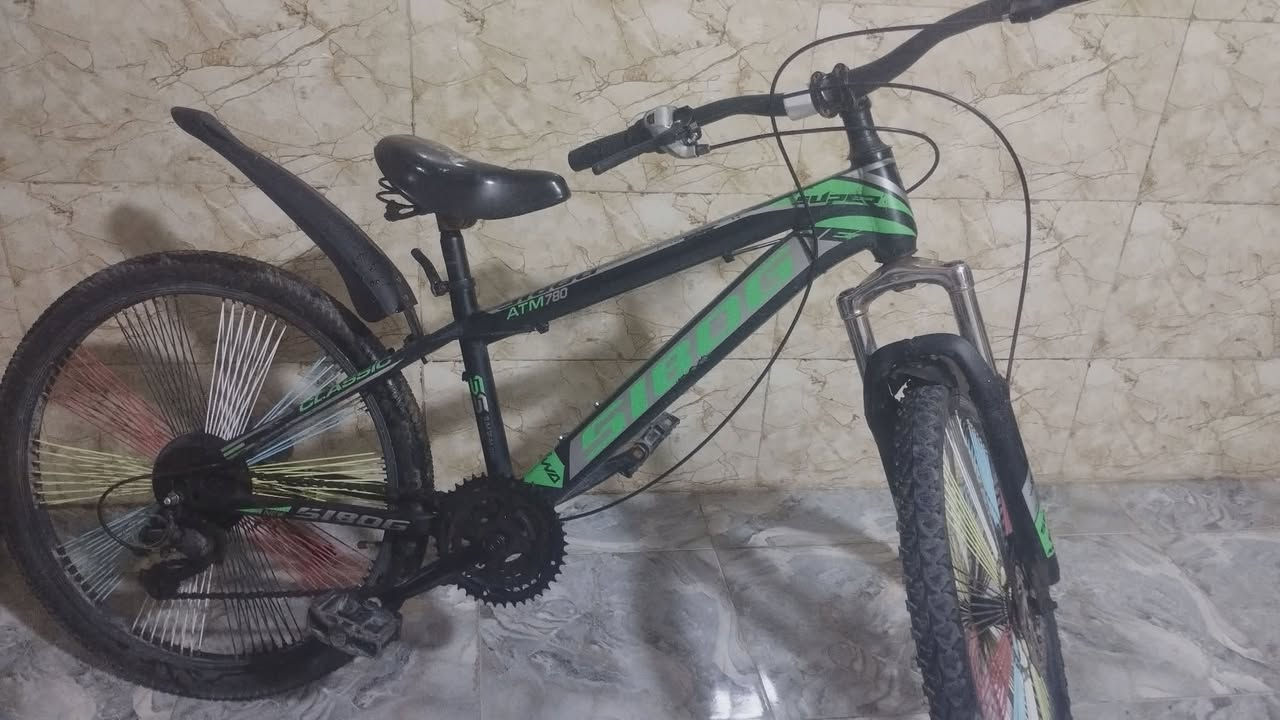 باسكل للبيع ب75 وبي مجال بسيط ***********
