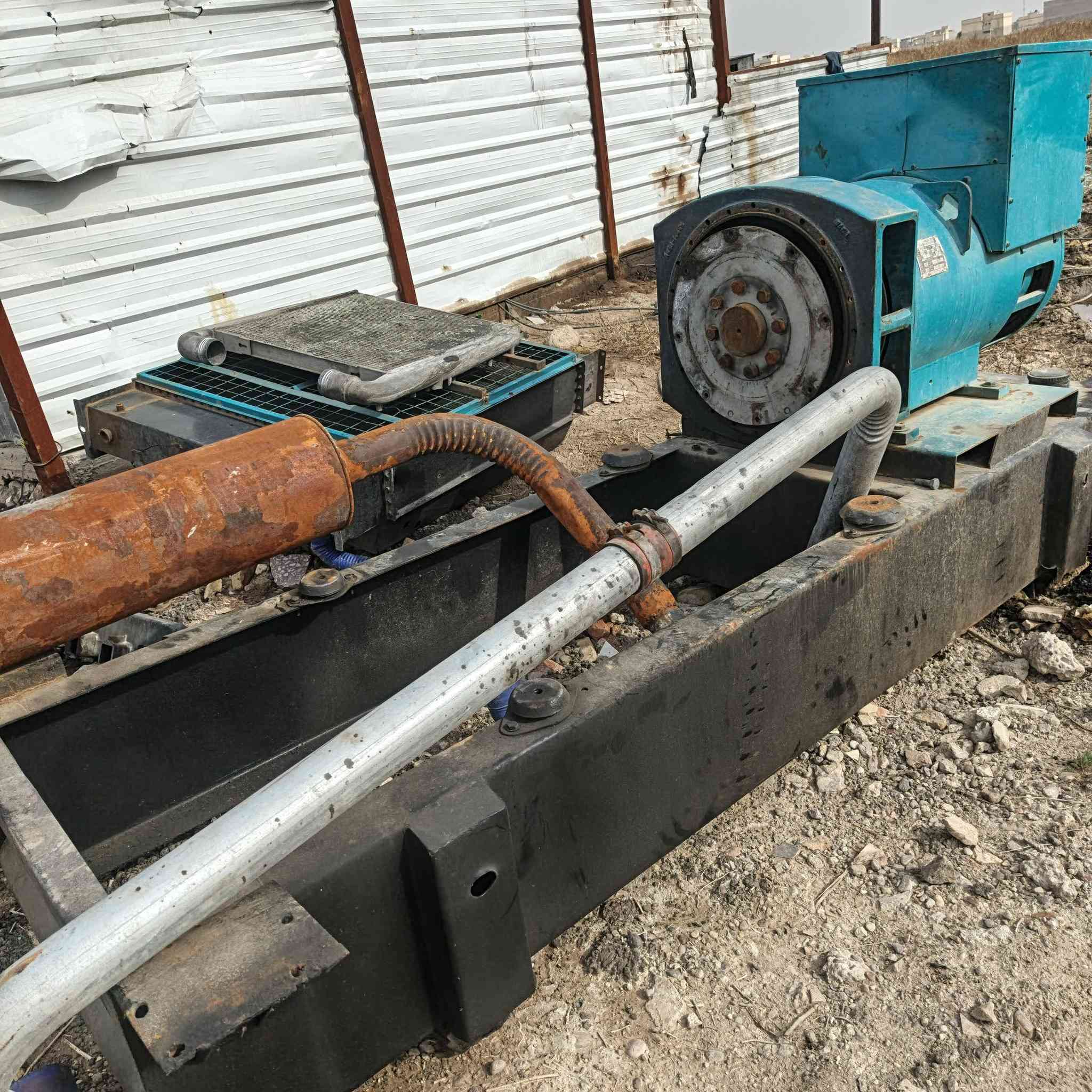 سلام عليكم مجموعه للبيع توليد 350كيفي وشاصي وراديتر وانتر كلر وصالنصه وبواري مجموعه جديده الله شاهد توليد بلجيس سعر ٣٧مكاني بغداد ***********
