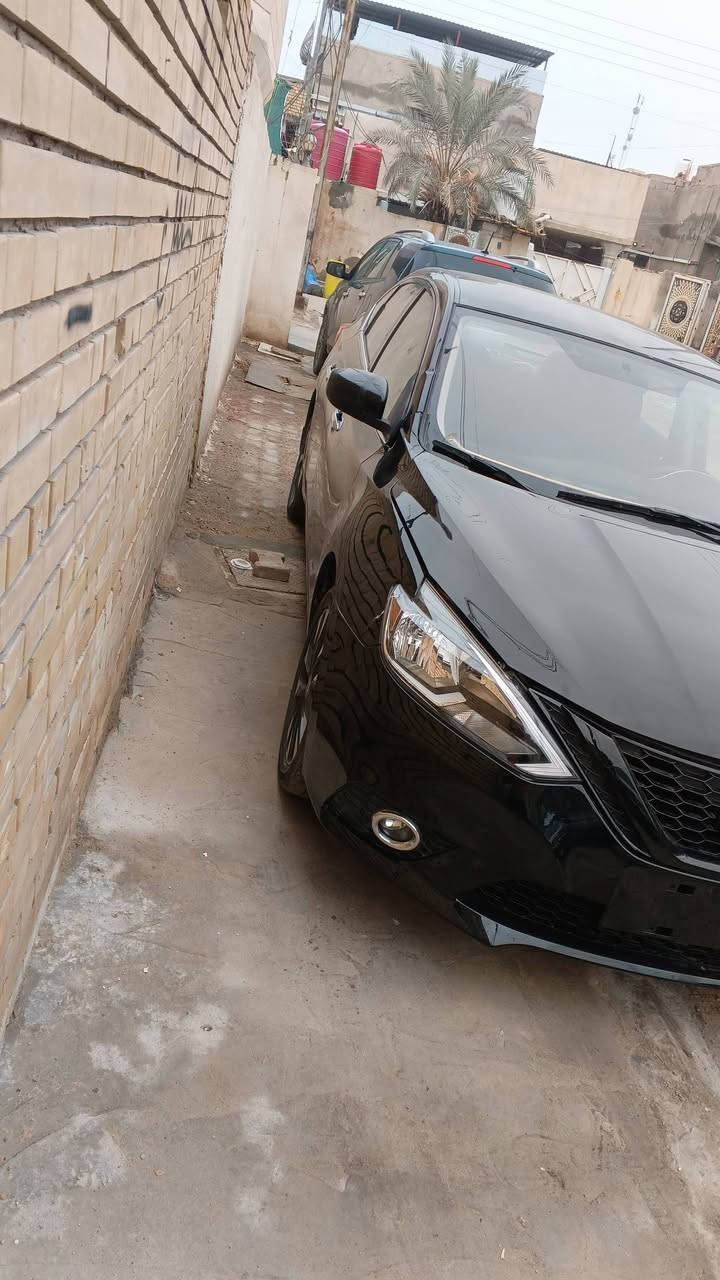 سلام عليكم للبيع نيسان سنترة رقم بصره تحويل مباشر موديل 2019وارد امريكي حادث چاملق وبنيد جاهزه مكينه وكير تبريد تخم حداده جاهزه كهربائي كلها شغاله سنويه جديده السياره جاهزه للخير *********** السعر 85وبيها مجال مكان السياره حي الاصدقاء قرب جامع العباس
