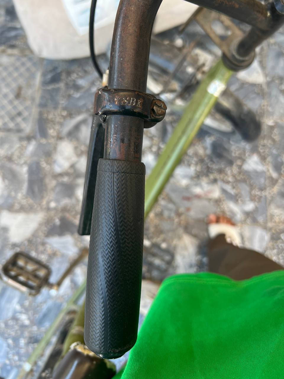 سلام عليكم باسكل جبلي ياباني بي ضربات بسيطه سبب البيع انشكت رجلي وبعد ما اكدر استخدمه 
السعر 50 ولشراي بي مجال العنوان بغداد بلديات


**إذا كنت صاحب هذا الإعلان وتريد حذفه لأي سبب، رجاءا أرسل رسالة إلى الدعم الفني**