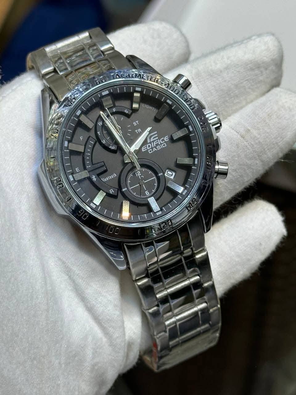 ساعه ماركه كاسيو ياباني بهذا الشكل كلش حلوه وراقيه كوالتي عالي سناتر شغاله قطعه ثكيله ومرتبه ضد الماء خلي سعر وبل عافيه على ياخذها


**إذا كنت صاحب هذا الإعلان وتريد حذفه لأي سبب، رجاءا أرسل رسالة إلى الدعم الفني**