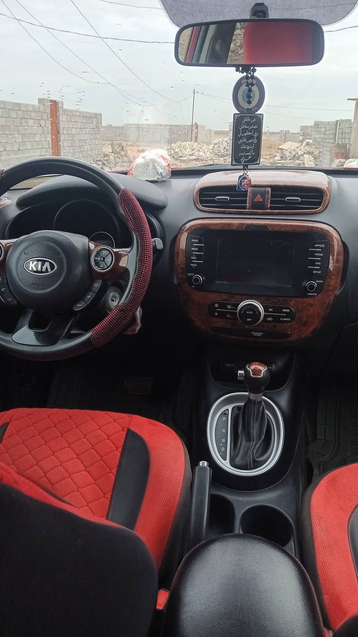 كياصول وأرد أمريكي محرك ٢٠٠٠موديل ٢٠١٨رقمها مثنى 
***********
