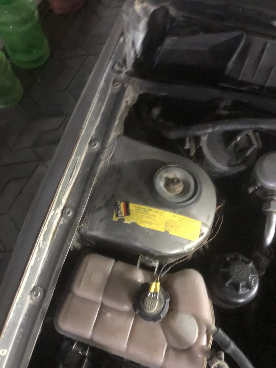 ١٩٩٣. ٦سلندر  ً تبريد بلادي كير وحدايه تخم تاير بيه جراد شاشه رقم انبار  غرفه جديده  
مكاني بابل -المسيب 
٣٠ وبيه مجال قليل 
استفسار ***********
