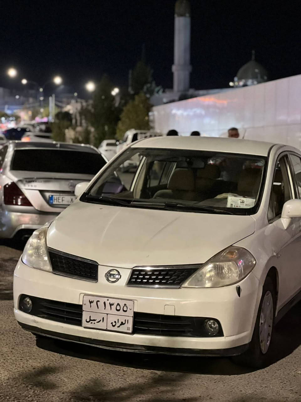 تيده سبي سه ده في ٢٠٠٨ بي ليدران ٤ بارجه ي هه يه جه كوجي بي نه كه تييه  يه ك دو بست ساردي هه يه
تازه بنيم كامل توند كرديته وه ده بلم كورينه بي ته قه و ره قه يه مه كينه ي نوييه ته بريد به شه رت  تايه ي نوينه هيج مه سره فيي نييه
ره قه م سه نه وي هه موي نوييه هه تا ٢٠٢٨
***********
