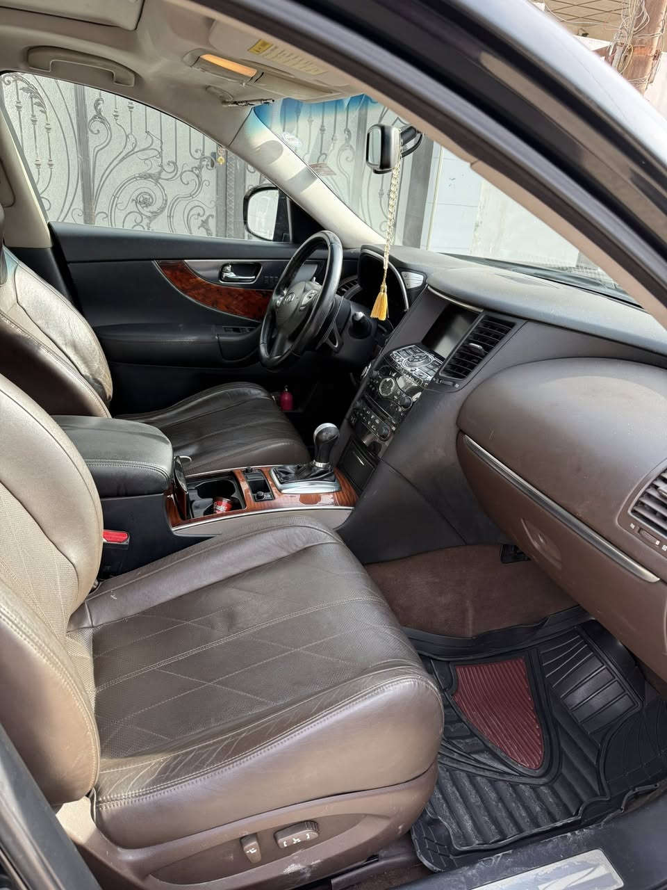 سياره نيسان انفينتي fx35 موديل 2009خليجي عالبلاد   استخدام بيت  بدون حادث فقط 3مكان بارد   الفحص گير محرك شرت مامفتوح لا بخار لا صوت كل عل وضع بلادي 
مكاني اربيل 
رقةم *********** وتساب بي
سعر ١١٥بي مجال
